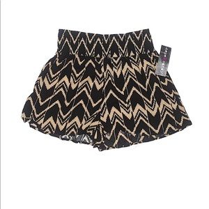 NWT Eye Candy Shorts